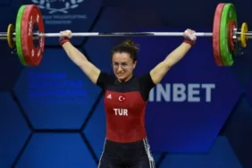 Aysel Özkan Bulgaristan'da bronz madalyanın sahibi oldu!
