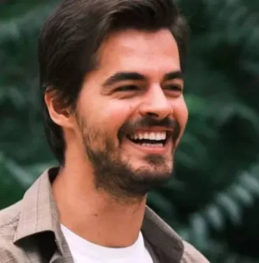Bir set aşkı daha gerçek oldu! Gönül Dağı'nın Taner'i Berk Atan aşkını ilan etti...