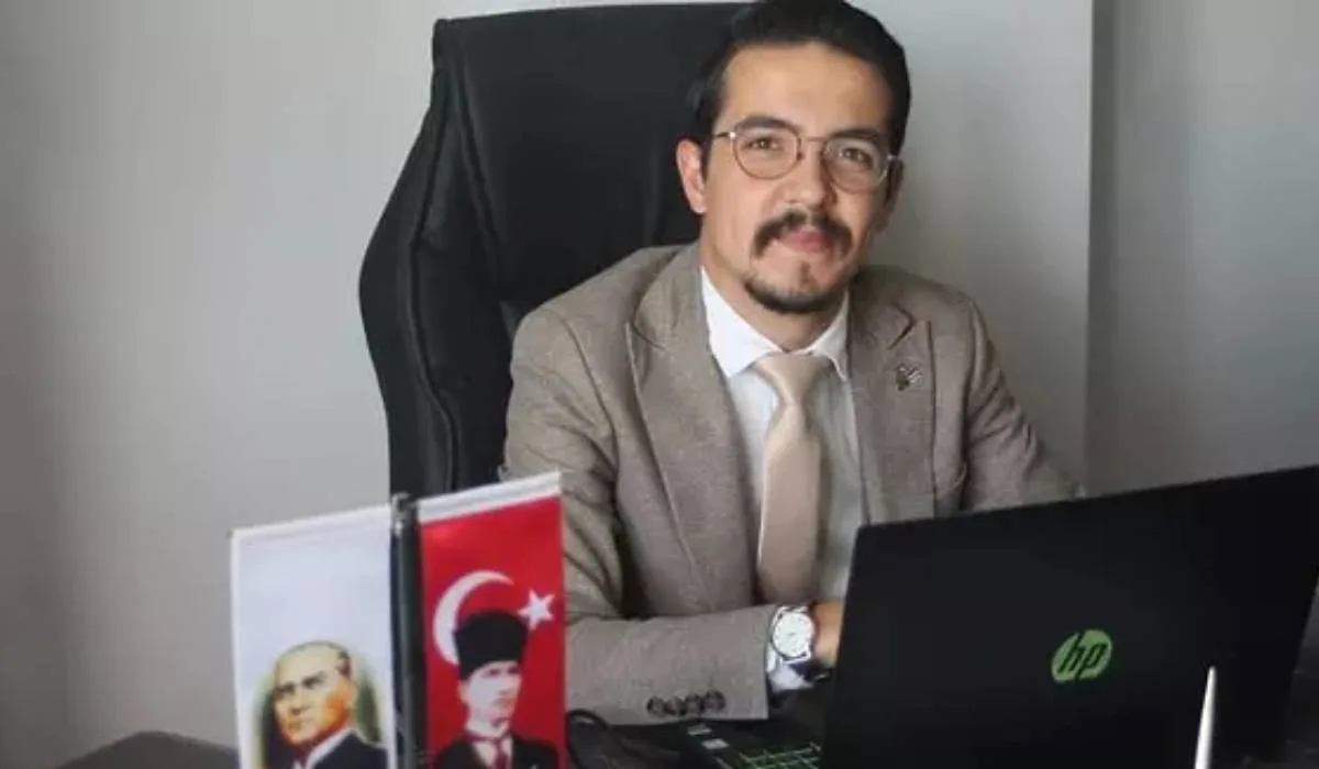 CHP'li başkan adayına bıçaklı saldırı! Otomobiline aldığı 2 kişi tarafından gasp edildi