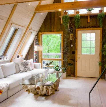 Chalet stili dekorasyon nedir Püf noktaları nelerdir Doğal ve şık bir dağ evi atmosferi yaratın...