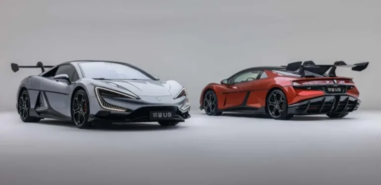 Çin dev ülkesinin Ferrari'yi andıran arabasını çıkardı.. (BYD)