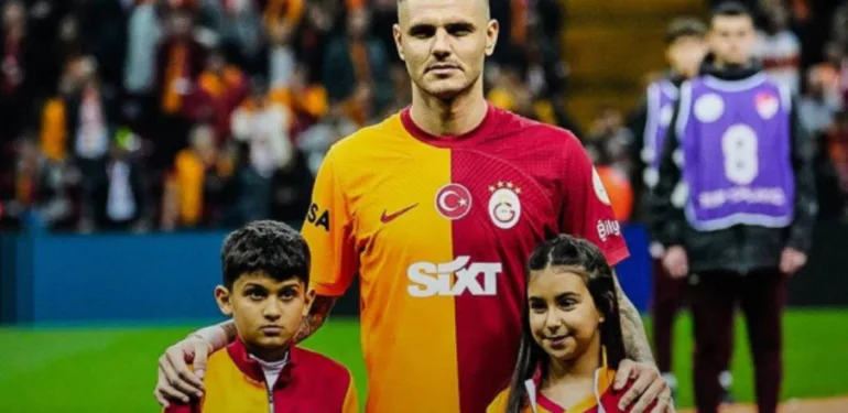 Depremin 155. saatinde kurtarılan Semih Ege'nin hayali gerçek oldu! Mauro Icardi ile tanıştı