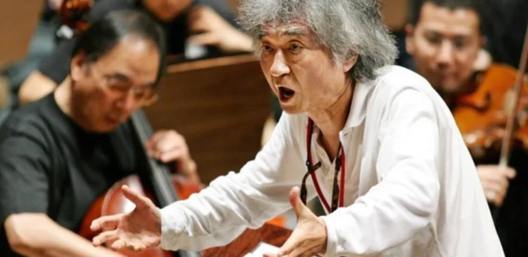 Dünyaca ünlü Japon orkestra şefi hayatını kaybetti