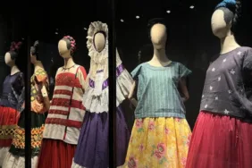 Dünyaca ünlü ressam Frida Kahlonun doğduğu Mavi Ev yılda 500 bin ziyaretçi ağırlıyor
