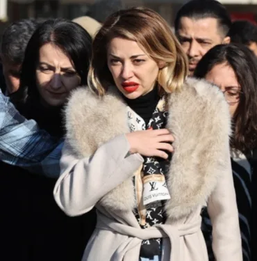 Feyza Altundan düzeltme Ben polisler eve gelince rakı içtim demedim
