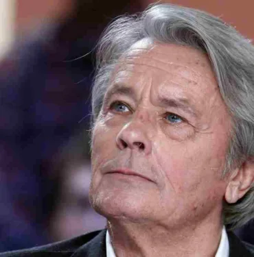 Fransız yıldız Alain Delonun evinden çıkanlar şoke etti