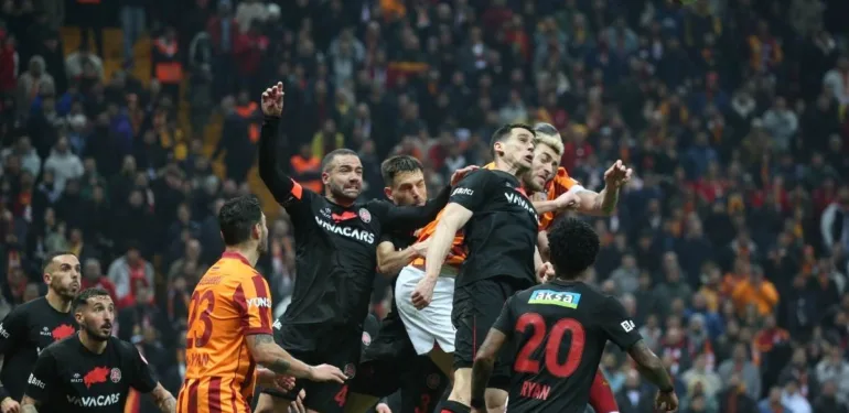 Galatasaray Ziraat Türkiye Kupası'na veda etti