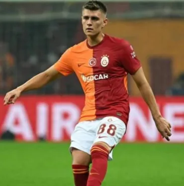 Galatasaray'da ayrılık! Genç oyuncu kiralandı