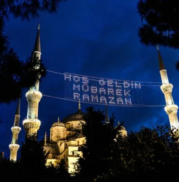 İstanbul İftar Vakti 2024 İstanbul İmsakiye! İftar vakti, sahur saati...