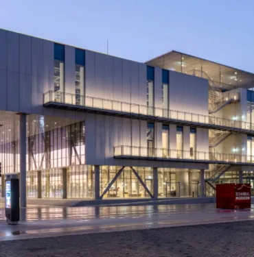 İstanbul Modern, kültürel mimari alanında 'Yılın Binası' ödülünü kazandı