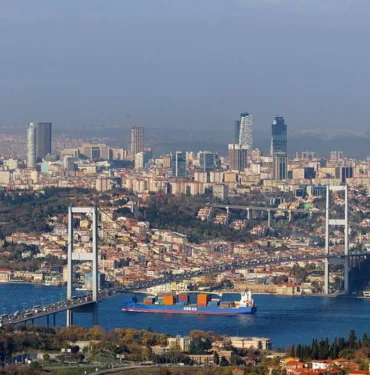 İstanbul'da 'acil dönüşüm' gerektiren 7 ilçe açıklandı...