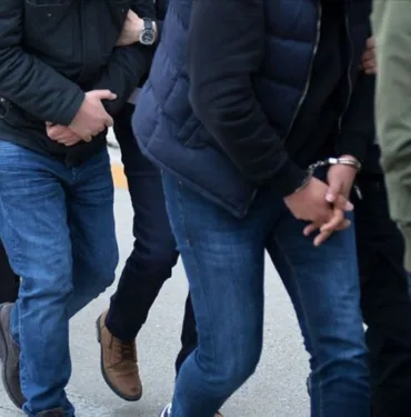 İstanbul'da suç örgütü operasyonunda 31 zanlı yakalandı