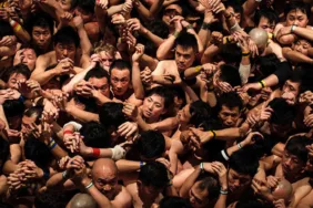 Japonya'da 'Çıplaklar Festivali' sona erdi