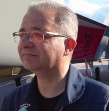 Kaanı gökyüzüne çıkaran pilot, Barbaros Demirbaş kimdir