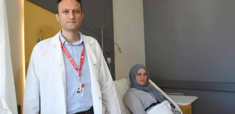 Kan uyuşmazlığı vardı Anne karnındaki bebeğe kan nakli yapıldı