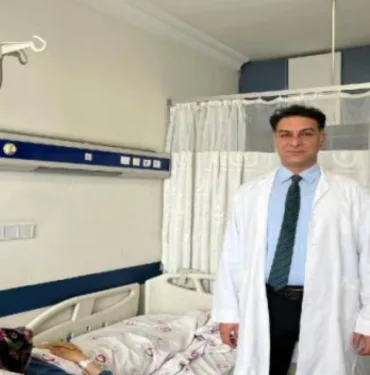 Karın iç zarından alınan parça ile vajina yapıldı...