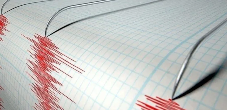 Son Dakika… İstanbul’da hissedilen deprem!