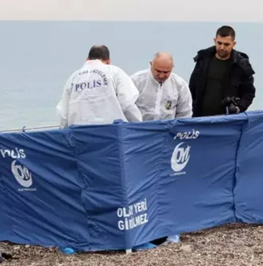 Kıyıya vuran bir ceset daha! Konyaaltı Sahili'nde erkek cesedi bulundu