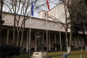 Opera Sahnesi'nin 'mutfağı' çocuklara kapılarını açıyor... Opera Tur projesi hayata geçirildi