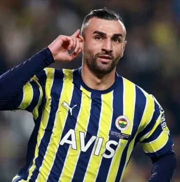 Sezon başında ayrılmıştı Serdar Dursun Fenerbahçe'ye geri döndü!