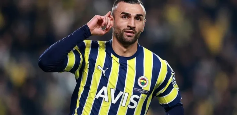 Sezon başında ayrılmıştı Serdar Dursun Fenerbahçe'ye geri döndü!