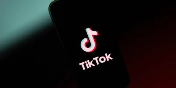 Sosyal medyadan verdiği flört tüyoları çok konuşuldu! “Kadınları otomatik olarak soğutacak iki kelime”