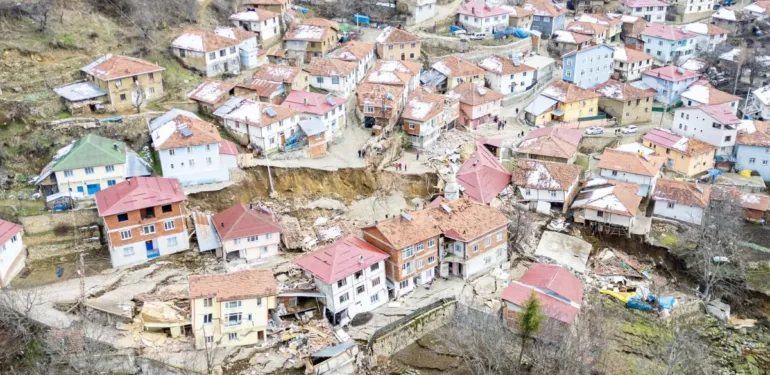Tokat Niksar'daki 'Felaket köyü' taşınıyor!