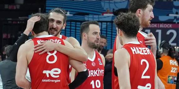 12 Dev Adam son saniyede kazandı!