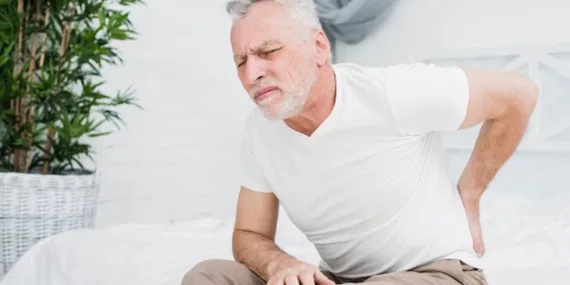 Bel ağrınız mı var? Soğuk hava bel fıtığına neden olur mu?