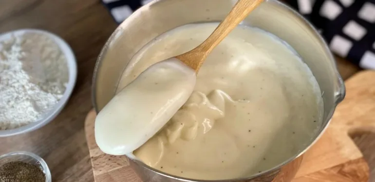 Beşamel sos nasıl yapılır? Beşamel sos malzemeleri neler?