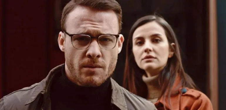 Eflatun filminin konusu ne? Eflatun filminin oyuncuları kim?