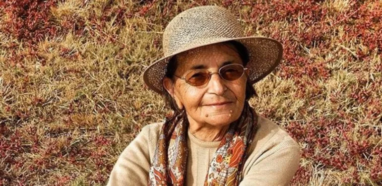 Gülten Akın kimdir? Gülten Akın’ın kitapları neler?