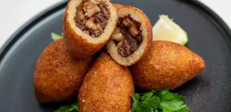 Bambaşka İçli Köfte nasıl yapılır? 8 Şubat Gelinim Mutfakta puan durumu