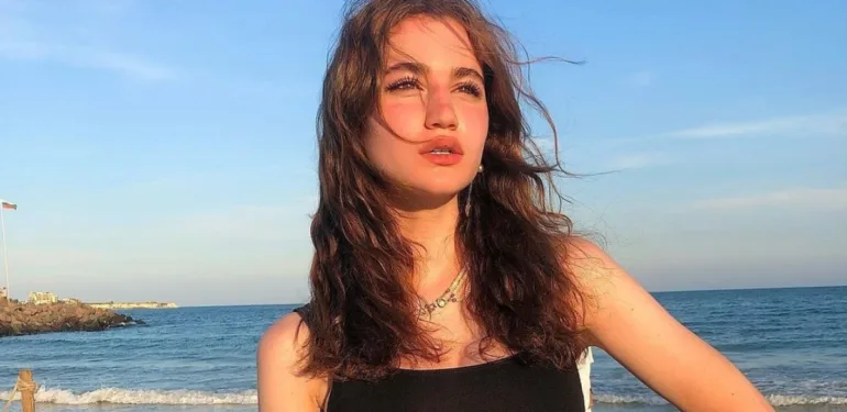 İnci Taneleri Hatice kim? Kayra Sır kimdir? Kaç yaşında ve nereli?