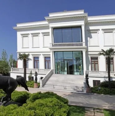sabancı satılık köşk boğaz