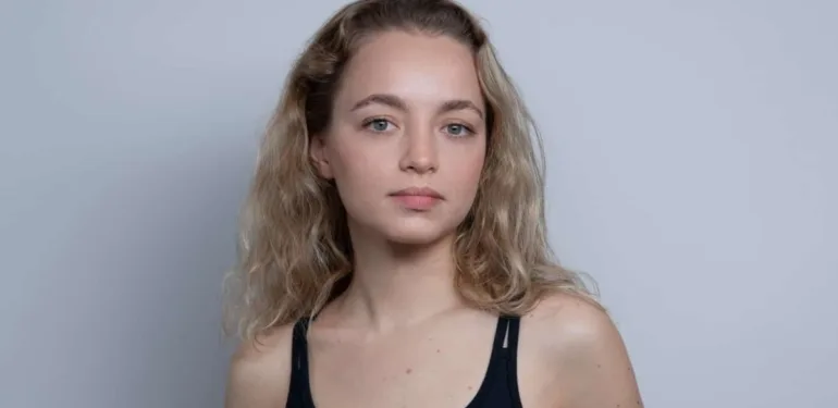 Yeşim Çelebi kimdir, kaç yaşında? Bahar’ın gençliğini kim oynuyor?