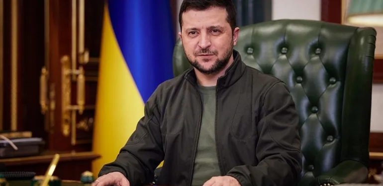 Zelenskiy’den Trump’a takdir sözleri: “küresel ilişkilerde ‘güç yoluyla barış’ yaklaşımına bağlılığını takdir ediyorum”