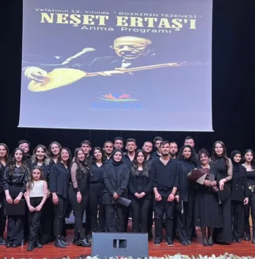 12 yıl geçtiBozkırın TezenesiNeşet Ertaş Niğdede anıldı
