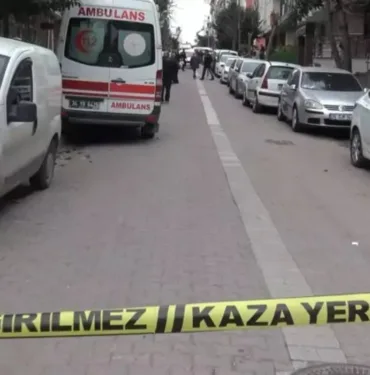 3 çocuğunun annesini çocuklarının gözü önünde öldürdü.