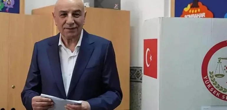 AKP Adayı Altınok'un sandığından çıkan sonuç Mansur Yavaş 136, Altınok 98!