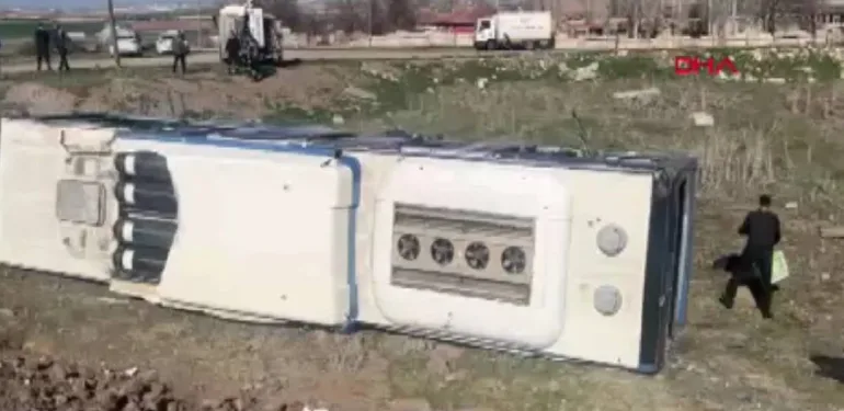 Ankara'da EGO otobüsü devrildi 1'i ağır 20 yaralı