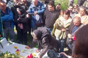 Berkin Elvan, katledilişinin 10. yılında mezarı başında anıldı