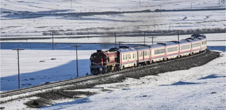 Bir turistik tren daha seferlere başlıyor
