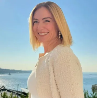 Ceyda Düvenci'nin yeni aşkı bakın hangi ünlü çıktı