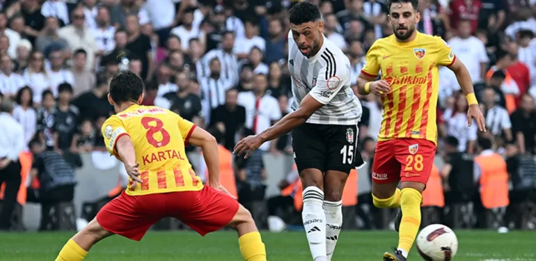 Beşiktaş’ta flaş ayrılık resmen açıklandı!