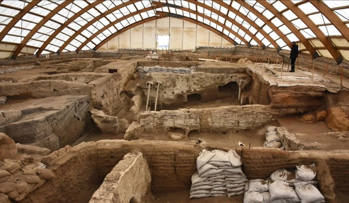 Dünyada bir ilk Çatalhöyük'te 8 bin 600 Yıllık Ekmek keşfi!