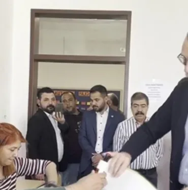 Etimesgut adayı Erdal Beşikçioğlu oyunu kullandı (2)