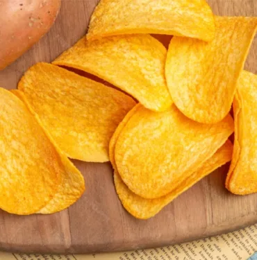Evde kolayca yapabileceğiniz çıtır çıtır enfes patates cipsi tarifi! Evde patates cipsi nasıl yapılır