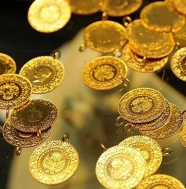 Gram altında yeni rekor Gram altın, çeyrek altın, Cumhuriyet altını ne kadar oldu 5 Mart 2024 altın fiyatları...