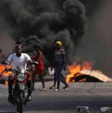 Haiti'de olağanüstü hal ilan edildi 12 mahkum öldü, 3 bin 600'ü firar etti!